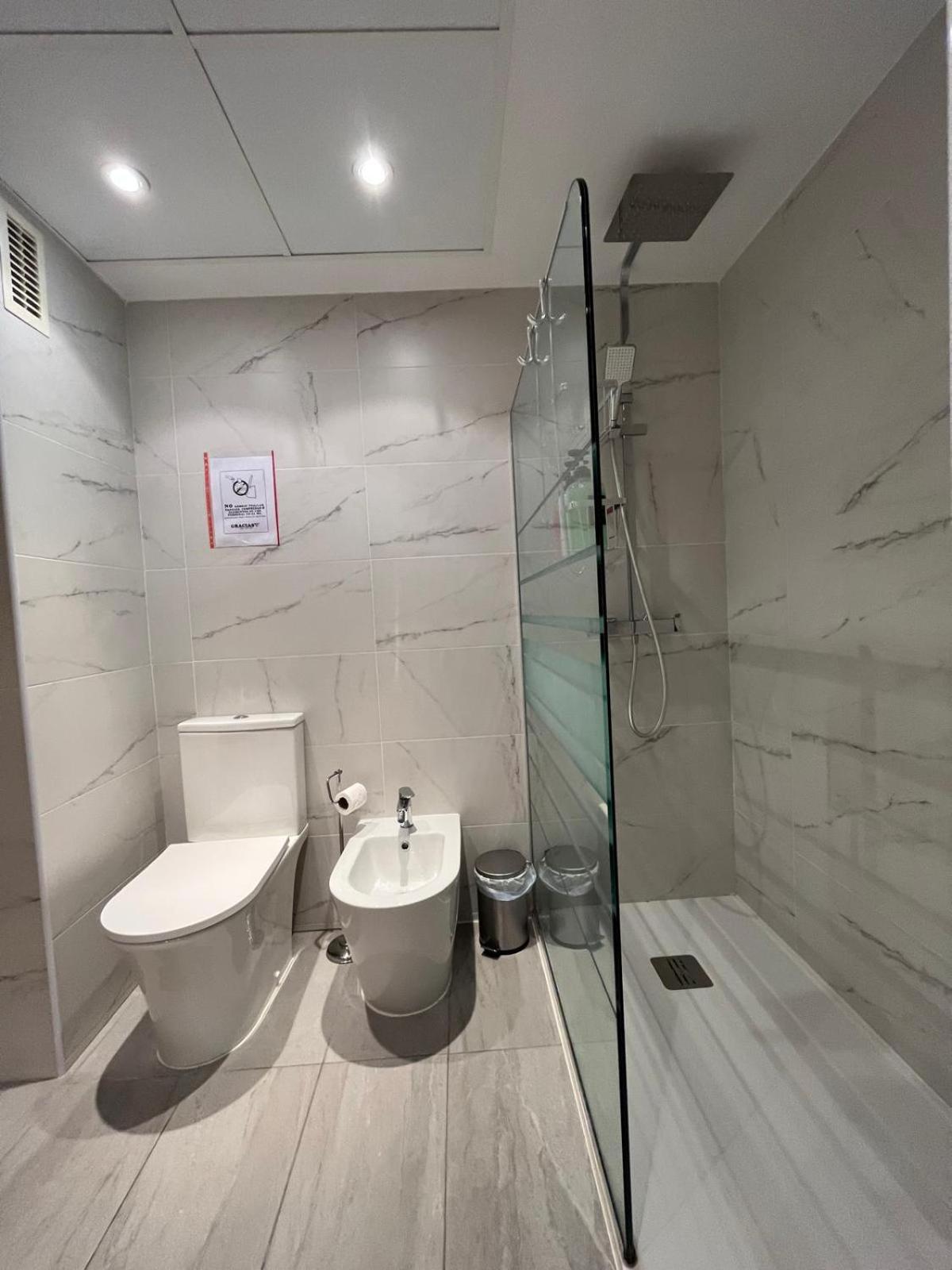 Blue Beach Apartment+Oceanview+Private Parking فالنسيا المظهر الخارجي الصورة